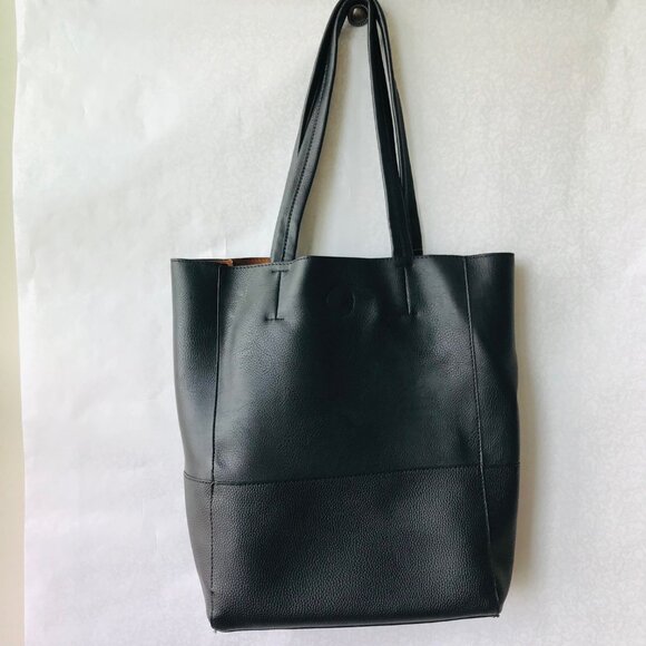 Seven Days Lifestyle and Dreams Large Shoulder bag Vegan Black 11” W x 15” H x 5 - Picture 3 of 7